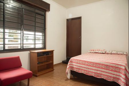 Casa à venda com 200m², 3 quartos e 3 vagasSuíte 3