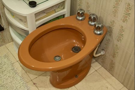 Casa à venda com 200m², 3 quartos e 3 vagasBanheiro da Suíte 1