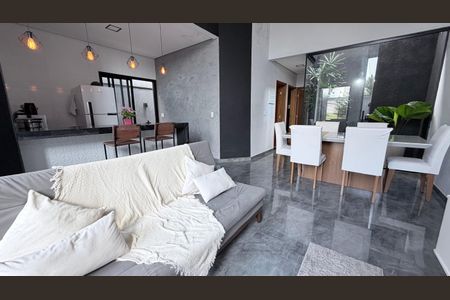 Sala de casa à venda com 3 quartos, 118m² em Jardim Ipaussurama, Campinas