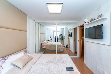 Apartamento à venda com 100m², 3 quartos e 2 vagas Apartamento à venda com 100m², 3 quartos e 2 vagasSuíte
