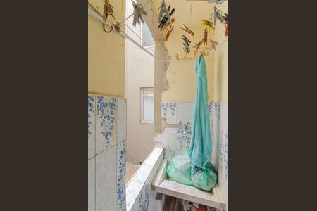 Apartamento à venda com 70m², 2 quartos e sem vagaÁrea de Serviço