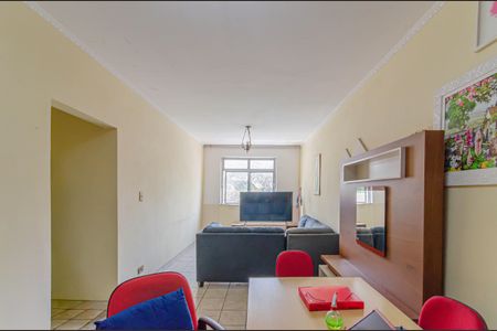 Apartamento à venda com 70m², 2 quartos e sem vagaSala