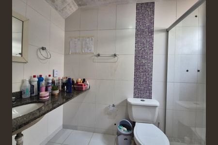 Casa à venda com 360m², 2 quartos e 2 vagas Casa à venda com 360m², 2 quartos e 2 vagasBanheiro da Suíte 2