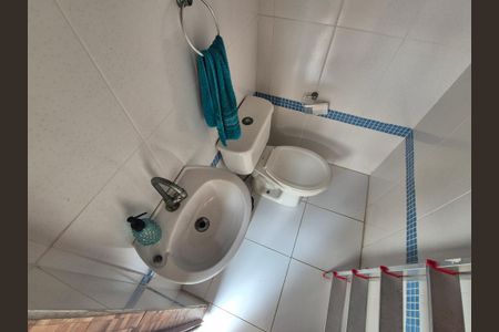 Casa à venda com 360m², 2 quartos e 2 vagas Casa à venda com 360m², 2 quartos e 2 vagasLavabo 2