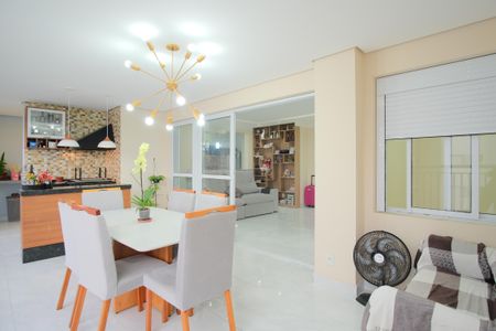 Apartamento à venda com 110m², 3 quartos e 2 vagasVaranda