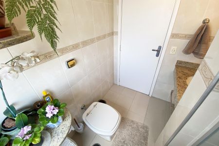 Apartamento à venda com 105m², 2 quartos e 1 vagaBanheiro Social