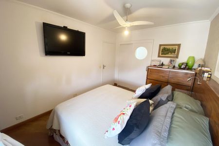 Apartamento à venda com 105m², 2 quartos e 1 vagaSuíte 