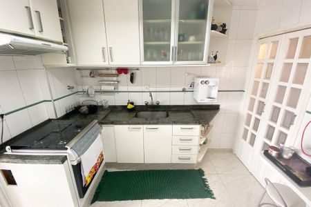 Apartamento à venda com 105m², 2 quartos e 1 vagaCozinha
