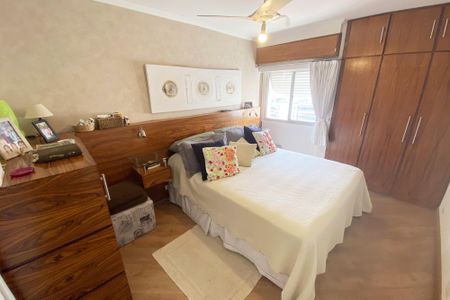 Apartamento à venda com 105m², 2 quartos e 1 vagaSuíte 