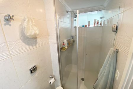 Apartamento à venda com 105m², 2 quartos e 1 vagaBanheiro Suíte 