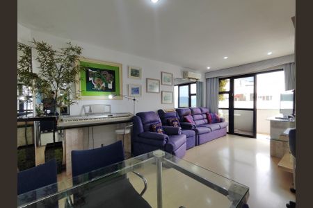 Apartamento à venda com 74m², 2 quartos e 1 vagaSala