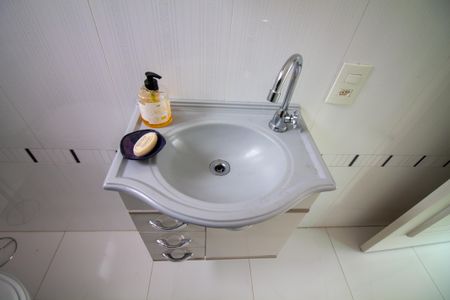 Casa de condomínio à venda com 315m², 5 quartos e 3 vagas Casa de condomínio à venda com 315m², 5 quartos e 3 vagasLavabo Superior