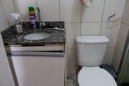 Apartamento à venda com 73m², 3 quartos e 1 vaga Apartamento à venda com 73m², 3 quartos e 1 vagaBanheiro