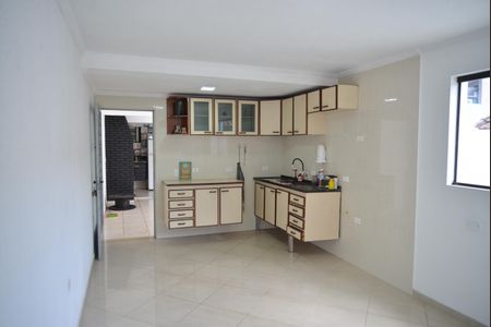 Casa para alugar com 172m², 3 quartos e 2 vagasCozinha