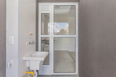 Apartamento à venda com 42m², 2 quartos e 1 vagaÁrea de Serviço