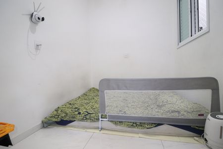 Apartamento à venda com 100m², 2 quartos e 2 vagasQuarto