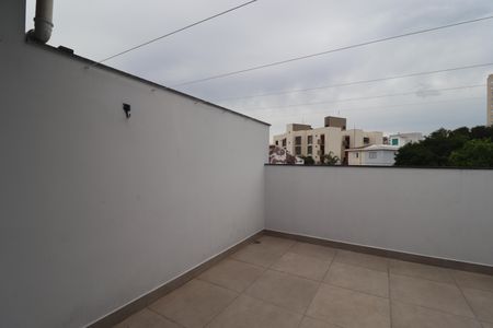 Apartamento à venda com 100m², 2 quartos e 2 vagasCobertura