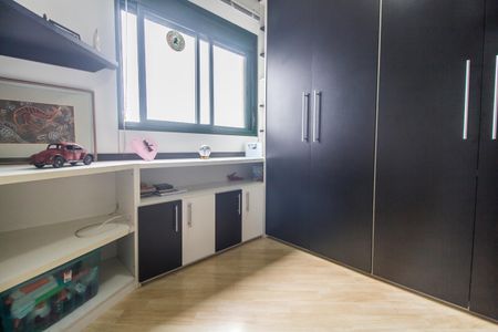 Apartamento à venda com 98m², 3 quartos e 2 vagasQuarto 1