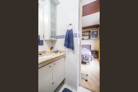 Apartamento à venda com 98m², 3 quartos e 2 vagasBanheiro da Suíte