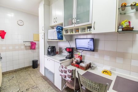 Apartamento à venda com 98m², 3 quartos e 2 vagasCozinha
