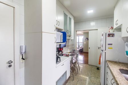 Apartamento à venda com 98m², 3 quartos e 2 vagasCozinha