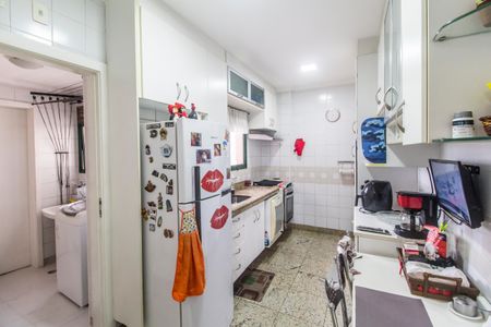 Apartamento à venda com 98m², 3 quartos e 2 vagasCozinha
