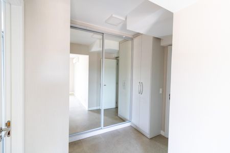 Apartamento à venda com 101m², 3 quartos e 2 vagas Apartamento à venda com 101m², 3 quartos e 2 vagasSuíte