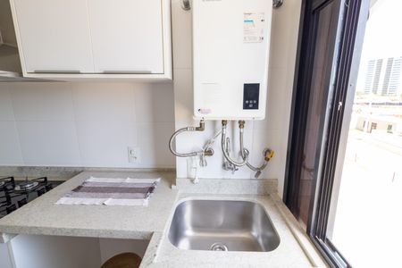 Apartamento à venda com 101m², 3 quartos e 2 vagas Apartamento à venda com 101m², 3 quartos e 2 vagasCozinha e Área de Serviço