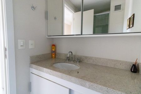 Apartamento à venda com 101m², 3 quartos e 2 vagas Apartamento à venda com 101m², 3 quartos e 2 vagasBanheiro