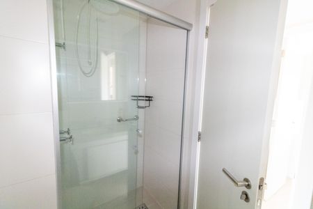 Apartamento à venda com 101m², 3 quartos e 2 vagas Apartamento à venda com 101m², 3 quartos e 2 vagasBanheiro