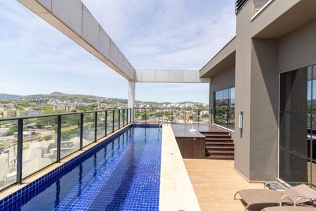 Apartamento à venda com 101m², 3 quartos e 2 vagas Apartamento à venda com 101m², 3 quartos e 2 vagasÁrea comum - Piscina