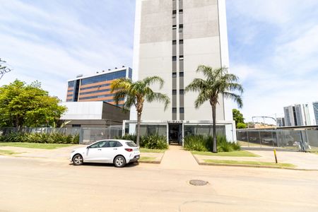 Apartamento à venda com 101m², 3 quartos e 2 vagas Apartamento à venda com 101m², 3 quartos e 2 vagasFachada
