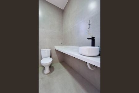 Casa à venda com 250m², 4 quartos e 2 vagasBanheiro da Suíte 1