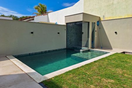 Casa à venda com 250m², 4 quartos e 2 vagasQuintal