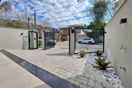 Casa à venda com 250m², 4 quartos e 2 vagasQuintal