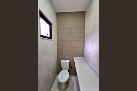 Casa à venda com 250m², 4 quartos e 2 vagasBanheiro da Suíte 3