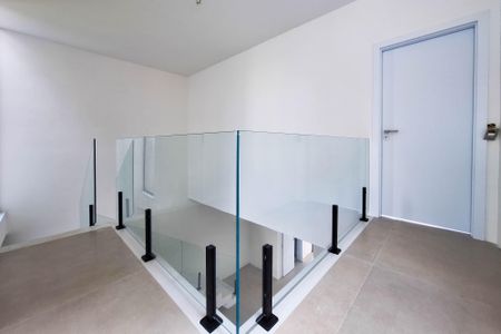 Casa à venda com 250m², 4 quartos e 2 vagasCorredor