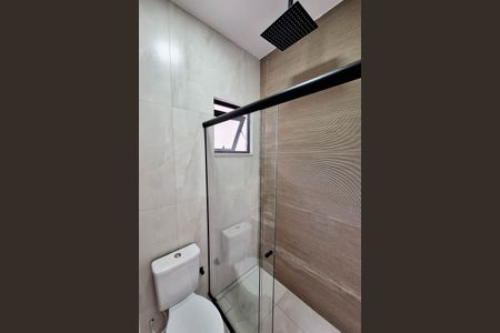 Casa à venda com 250m², 4 quartos e 2 vagasBanheiro da Suíte 2