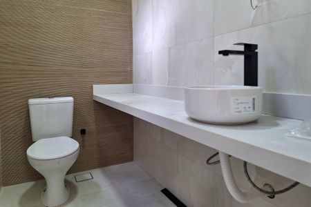 Casa à venda com 250m², 4 quartos e 2 vagasBanheiro da Suíte 3