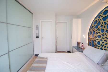 Apartamento à venda com 100m², 2 quartos e 2 vagas Apartamento à venda com 100m², 2 quartos e 2 vagasSuíte 1