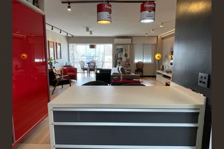 Apartamento à venda com 100m², 2 quartos e 2 vagas Apartamento à venda com 100m², 2 quartos e 2 vagasCozinha