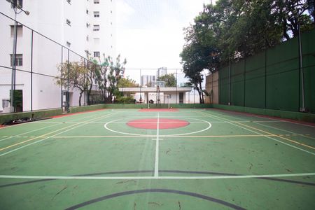 Apartamento à venda com 100m², 2 quartos e 2 vagas