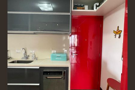 Apartamento à venda com 100m², 2 quartos e 2 vagas Apartamento à venda com 100m², 2 quartos e 2 vagasCozinha