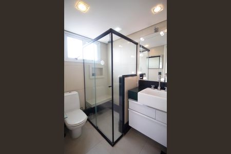 Apartamento à venda com 100m², 2 quartos e 2 vagas Apartamento à venda com 100m², 2 quartos e 2 vagasBanheiro da Suíte 1