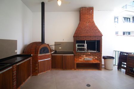 Apartamento à venda com 100m², 2 quartos e 2 vagas