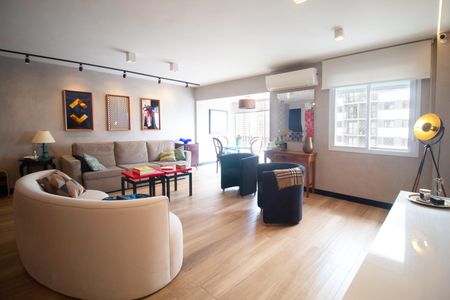 Apartamento à venda com 100m², 2 quartos e 2 vagas Apartamento à venda com 100m², 2 quartos e 2 vagasSala