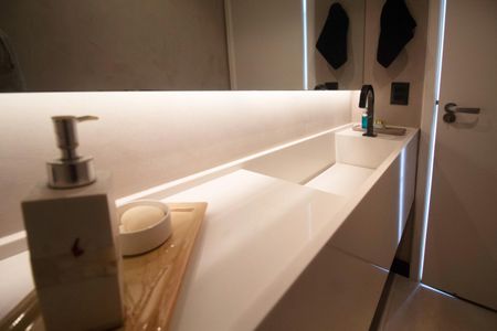 Apartamento à venda com 100m², 2 quartos e 2 vagas Apartamento à venda com 100m², 2 quartos e 2 vagasLavabo