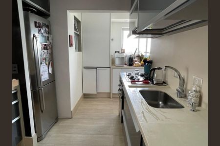 Apartamento à venda com 100m², 2 quartos e 2 vagas Apartamento à venda com 100m², 2 quartos e 2 vagasCozinha