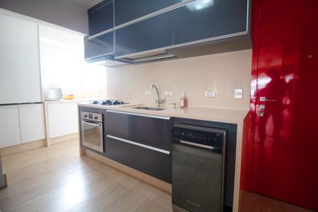 Apartamento à venda com 100m², 2 quartos e 2 vagas Apartamento à venda com 100m², 2 quartos e 2 vagasCozinha