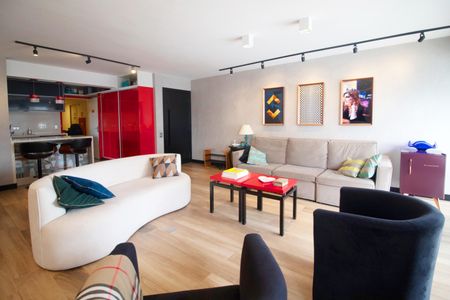 Sala de apartamento à venda com 2 quartos, 100m² em Pinheiros, São Paulo